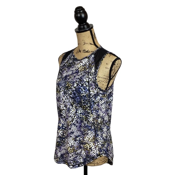 Lululemon Floral Tank Top Large - Picture 7 of 7